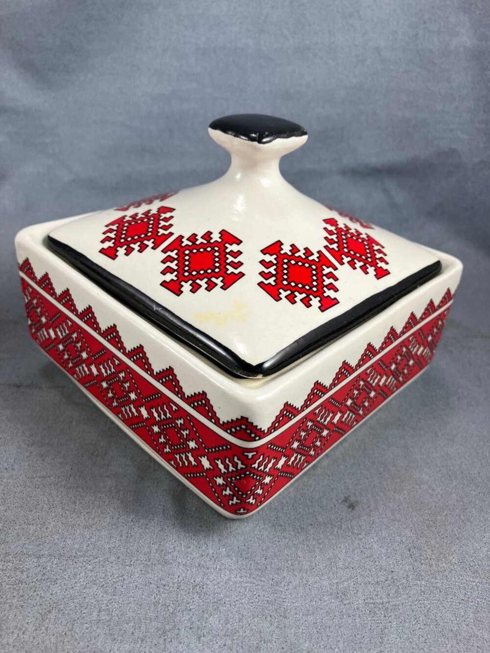 Vintage Ukrainian Ceramic Square Trinket Box with Lid 4.5"